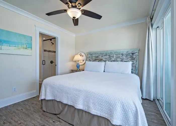 Beachfront 9bed Easybreezy West Holiday home