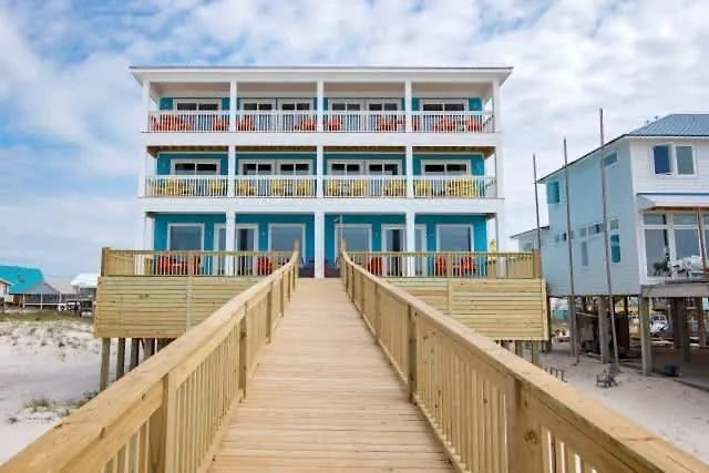 Holiday home Beachfront 9bed Easybreezy West